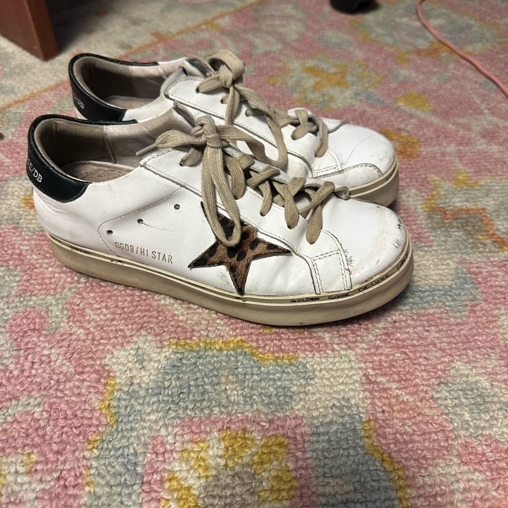 Golden Goose Women’s 6 Sneakers